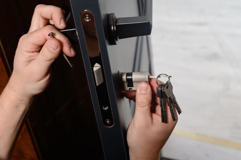 Lock Replacement — The Glass Guardian